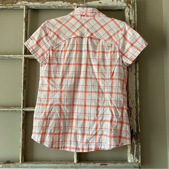 Columbia plaid activewear summer shirt - Picture 4 of 9